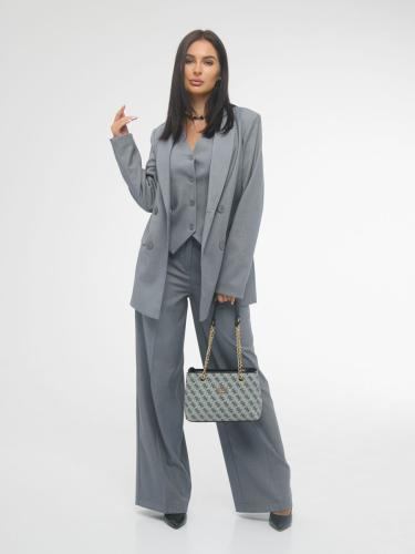 Брючный костюм-тройка женский с двубортным жакетом, серый