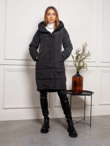 Пальто зимнее прямого кроя, черное