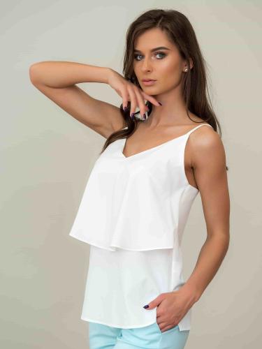 Женский топ на бретельках с воланом Женский топ на бретельках с воланом