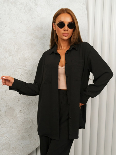 Рубашка женская с накладными карманами, черная