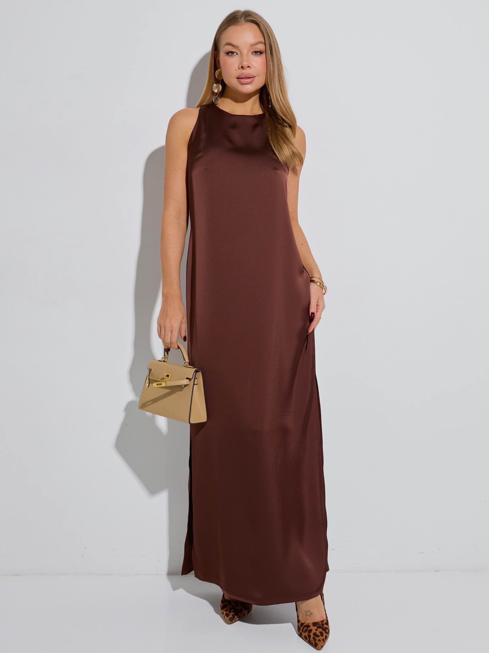 Платье атласное макси, горький шоколад 