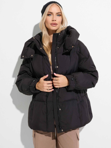 Зимний пуховик удлиненный с капюшоном, черный