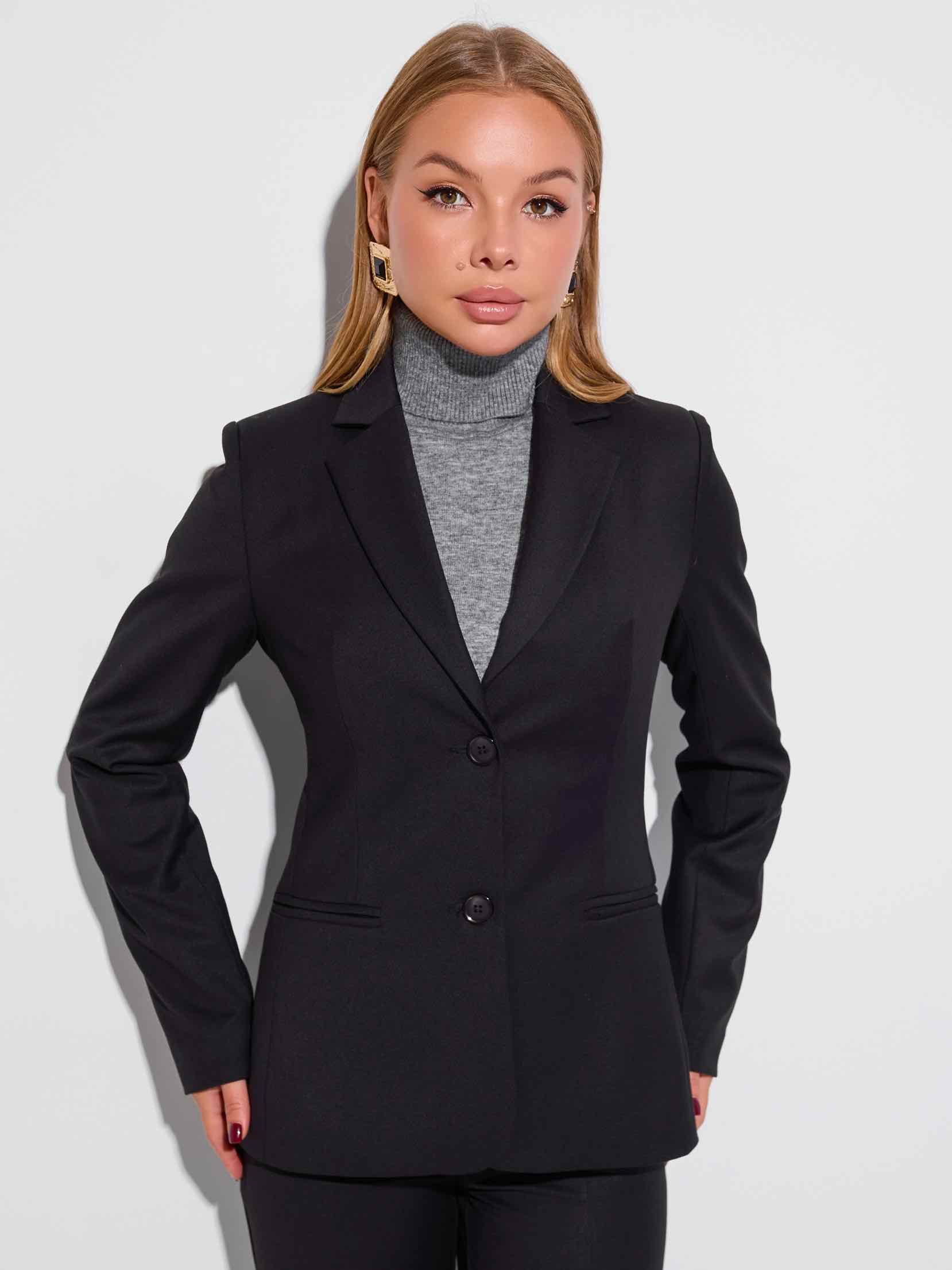 Жакет классический приталенный из вискозы, черный