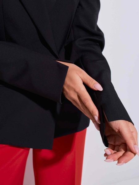 Жакет женский приталенный двубортный удлиненный, черный