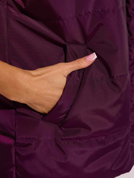 Жилет женский утепленный прямого кроя, черничный