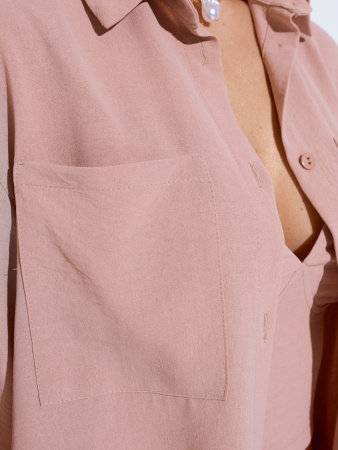 Рубашка женская с накладными карманами, бежевая