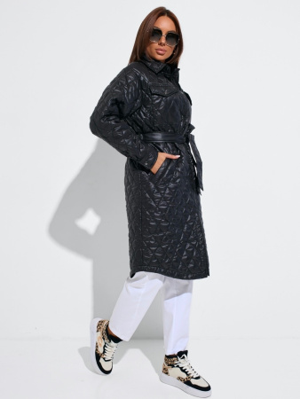 Пальто женское стеганое с накладными карманами, черное