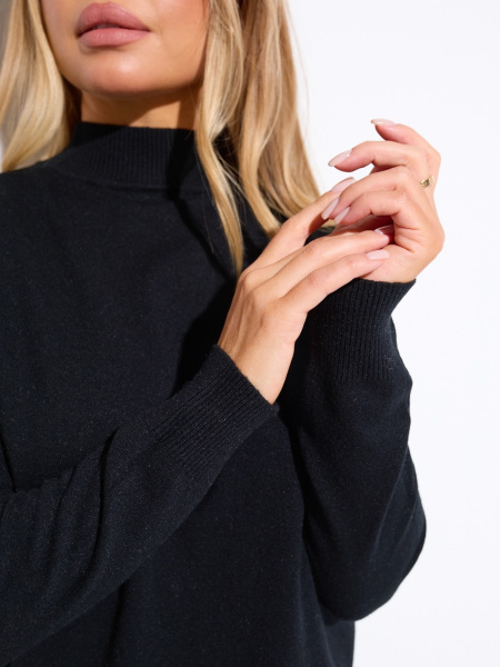 Джемпер классический с горлом