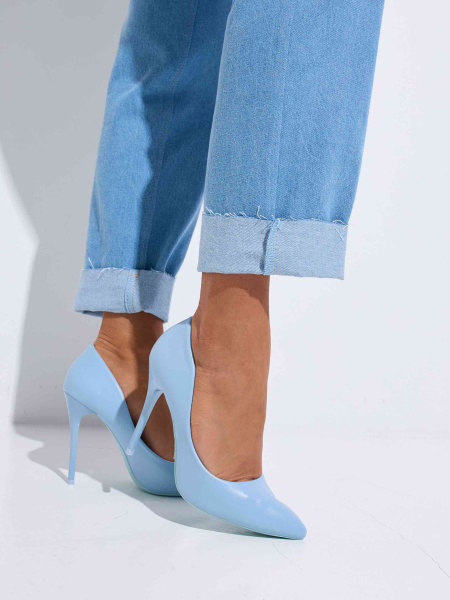 Джинсы прямые женские с необработанным краем