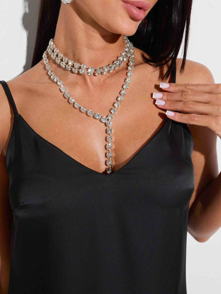 Платье атласное макси на регулируемых бретельках, черное