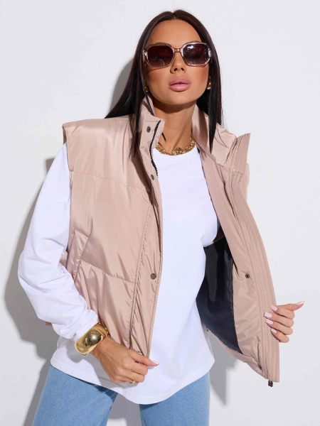 Жилет женский утепленный укороченный, бежевый