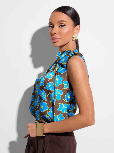 Блузка атласная без рукавов, шоколадно-голубая