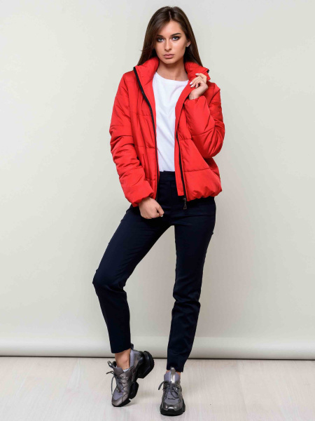 Куртка женская короткая, красная