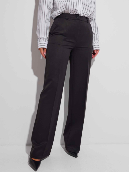 Брюки из вискозы классические, черные