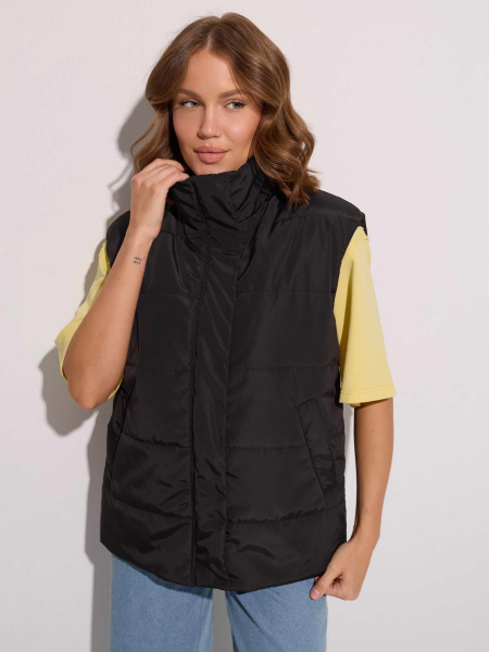 Жилет женский утепленный прямого кроя, черный