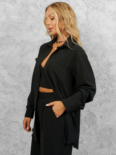 Рубашка женская с накладными карманами из вискозы, черная