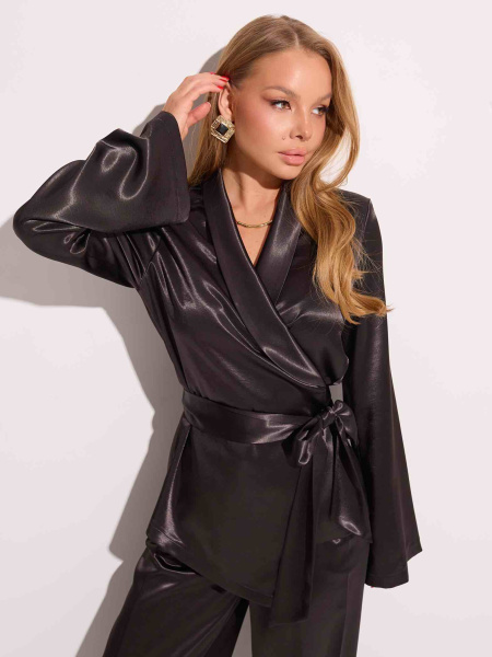 Атласный жакет с поясом в пижамном стиле, черный