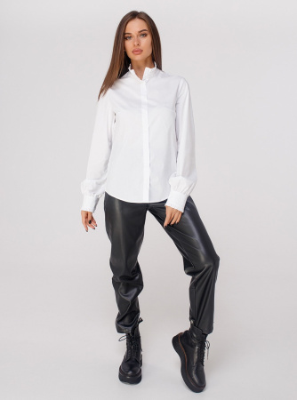 Блузка женская с воротником-стойкой