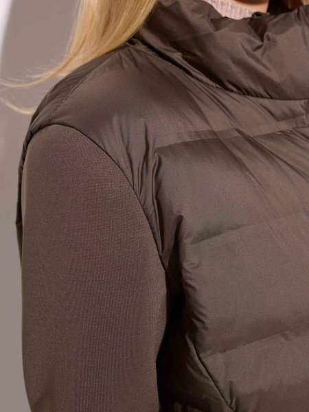 Женский демисезонный пуховик с рукавами из неопрена, зеленый