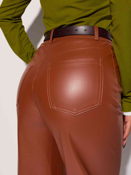 Женские брюки из эко-кожи прямого кроя, карамельные