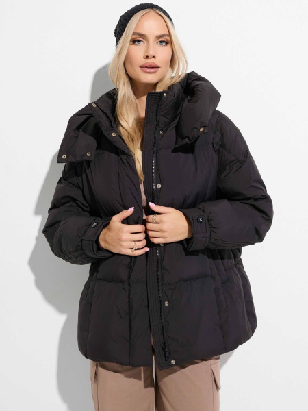 Зимний пуховик удлиненный с капюшоном, черный