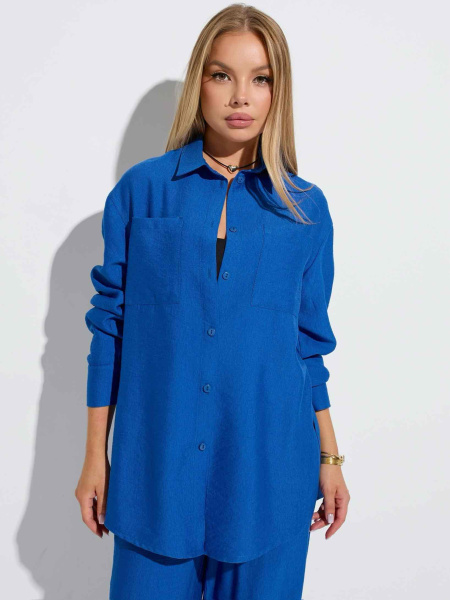 Рубашка женская с накладными карманами из вискозы, васильковая