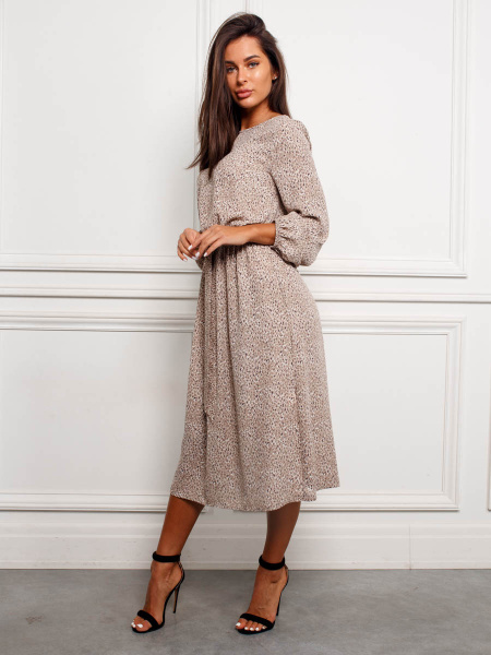 Платье женское классическое, бежевое