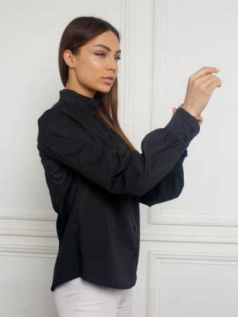 Блузка женская с воротником-стойкой, черная