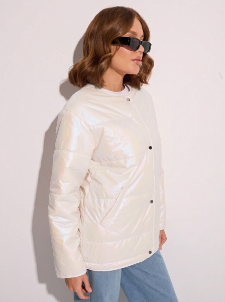 Куртка демисезонная c круглой горловиной, молочная