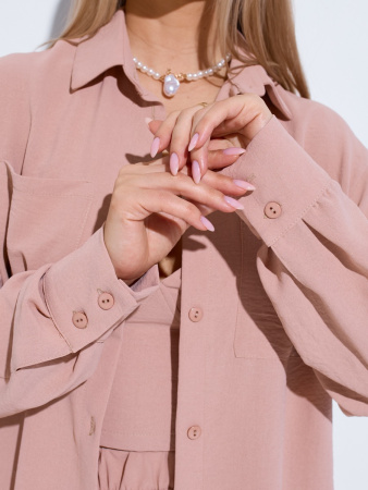 Рубашка женская с накладными карманами, бежевая