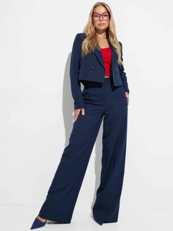 Костюм женский с укороченным жакетом и брюками-палаццо