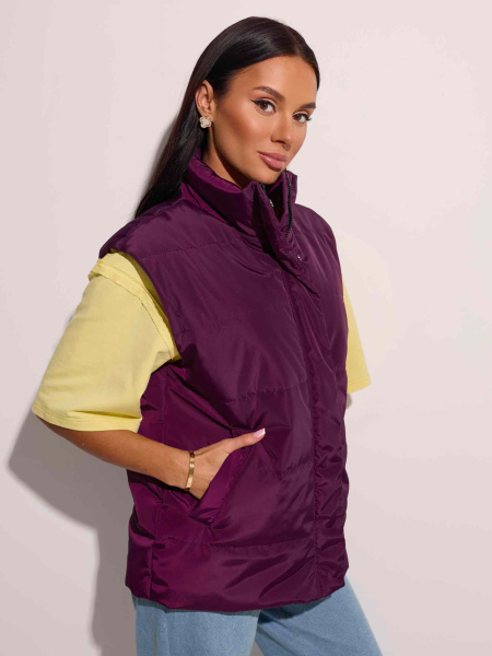 Жилет женский утепленный прямого кроя, черничный