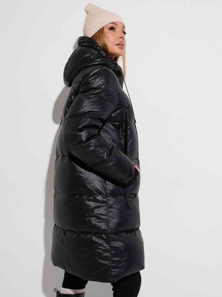Женский пуховик с капюшоном удлиненный, черное золото