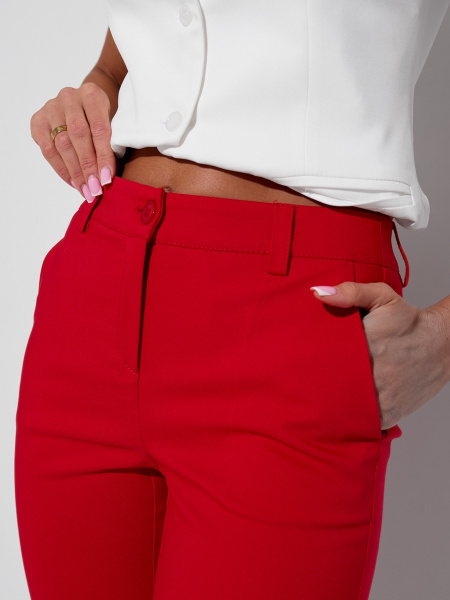 Брюки женские зауженные, красные