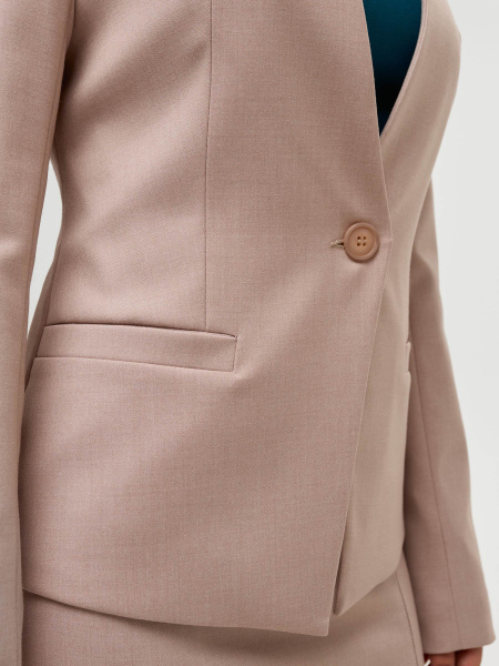 Жакет женский приталенный из вискозы