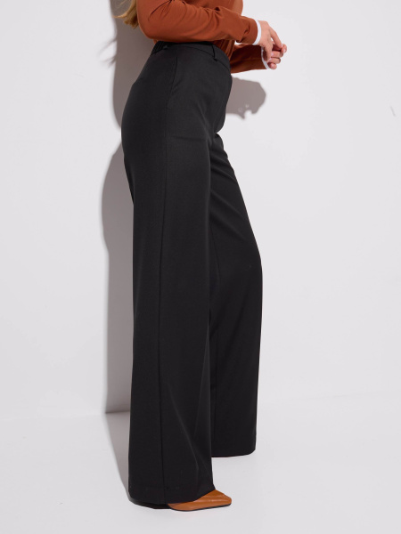 Брюки классические из вискозы с резинкой в поясе, черные