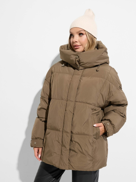 Зимний пуховик удлиненный с капюшоном, коричневый