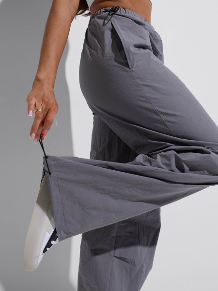 Брюки-баллоны спортивные женские, серые