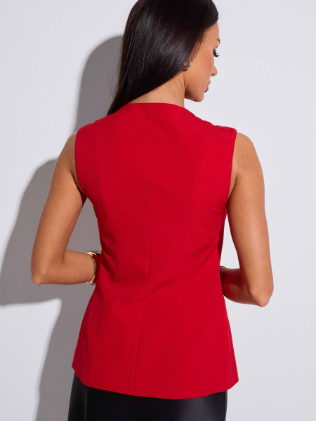 Жилет приталенный с круглой горловиной, красный