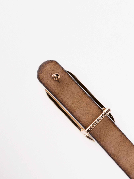 Ремень кожаный с овальной пряжкой, белый