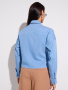 Рубашка женская укороченная с накладными карманами, голубая