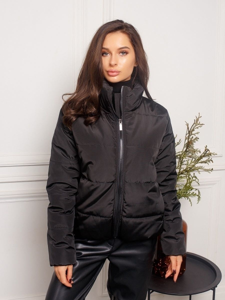 Куртка женская утепленная, черная
