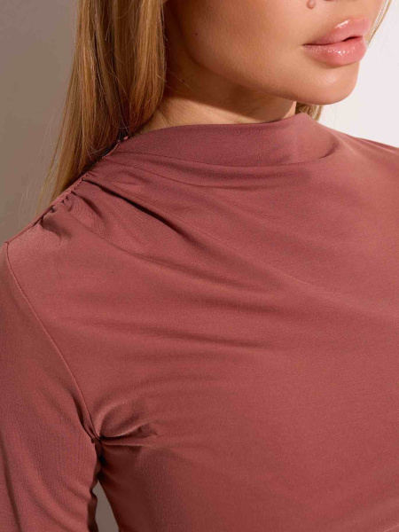 Лонгслив с асимметричной сборкой, какао