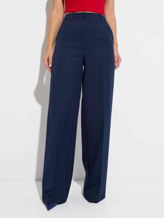 Костюм женский с укороченным жакетом и брюками-палаццо