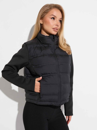 Женский демисезонный пуховик с рукавами из неопрена