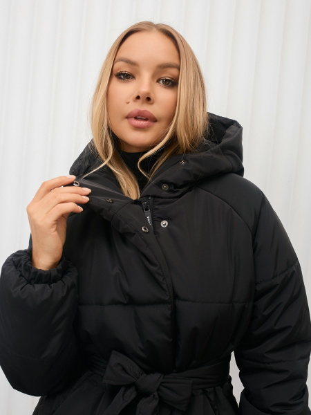 Полупальто женское зимнее с капюшоном