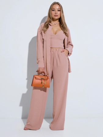 Рубашка женская с накладными карманами, бежевая