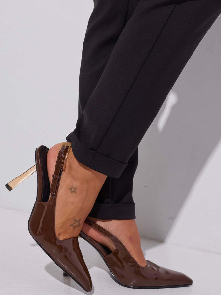 Брюки женские зауженные, черные