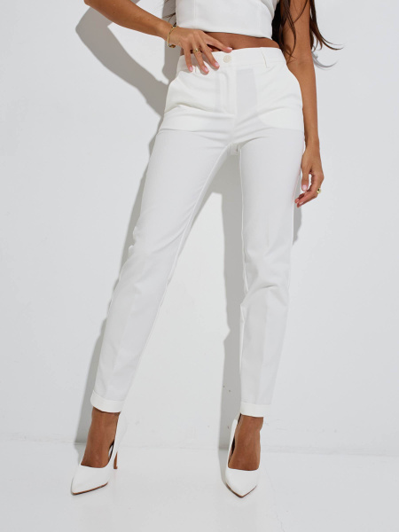 Брюки женские зауженные, белые