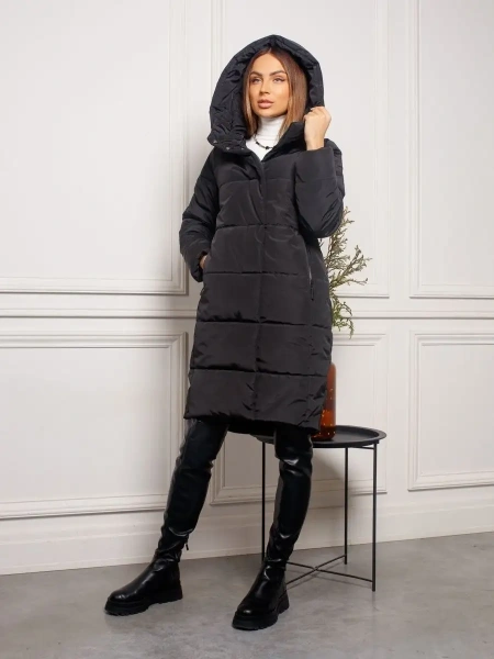 Пальто зимнее прямого кроя, черное